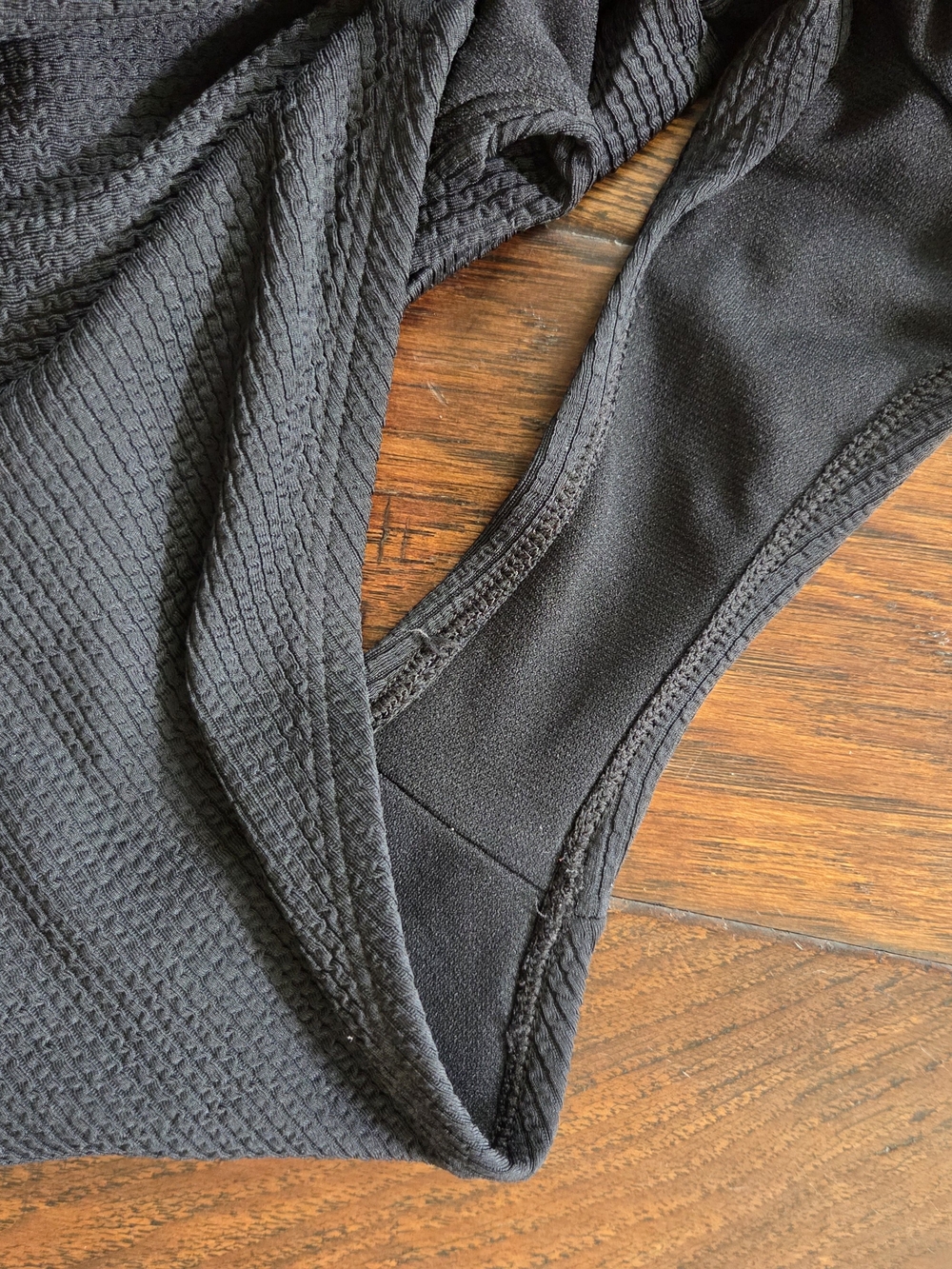 Nike Black One-piece Swimsuit Cross Back Size M - Picture 14 of 15